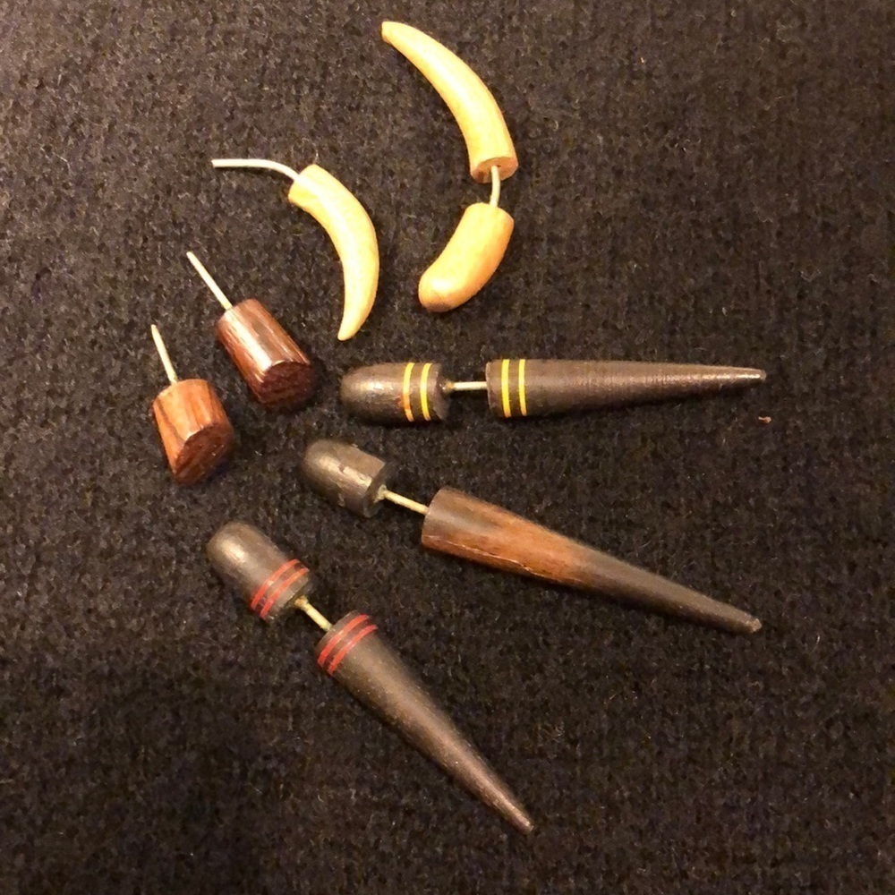 4 unmatched boho, hippy, wood, festival earrings w 3 extra end pieces to swap